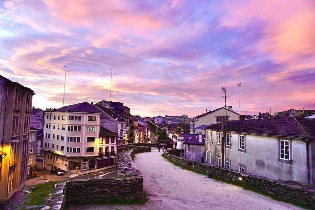 Apartamento Dentro De Muralla Y Parking Gratuito En Pleno Centro Lugo Exterior foto